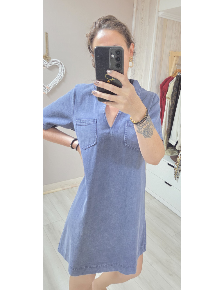 Robe EMMY